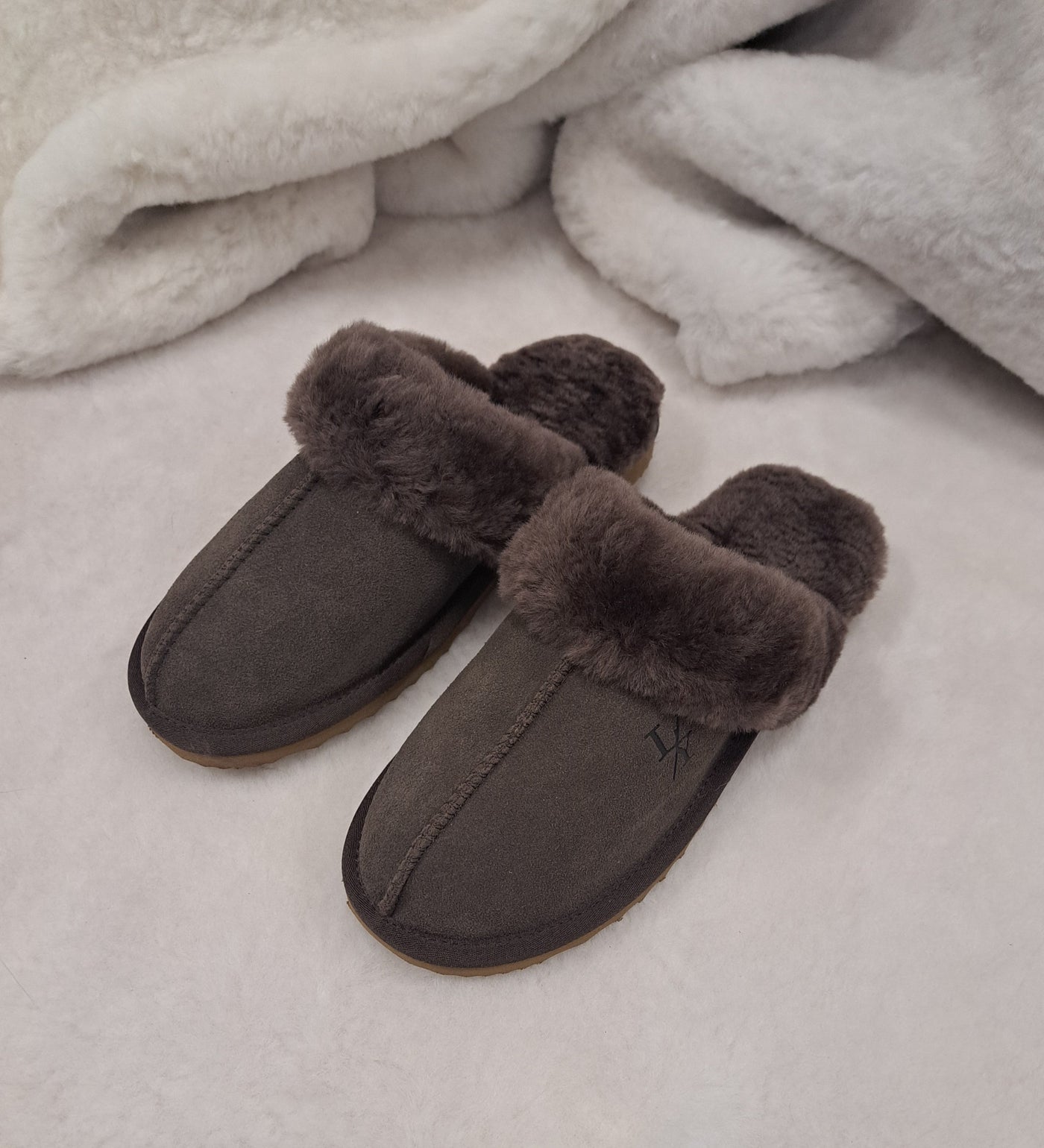 LV1 Slippers - Suede Lamb - Accesories - Dark Brown