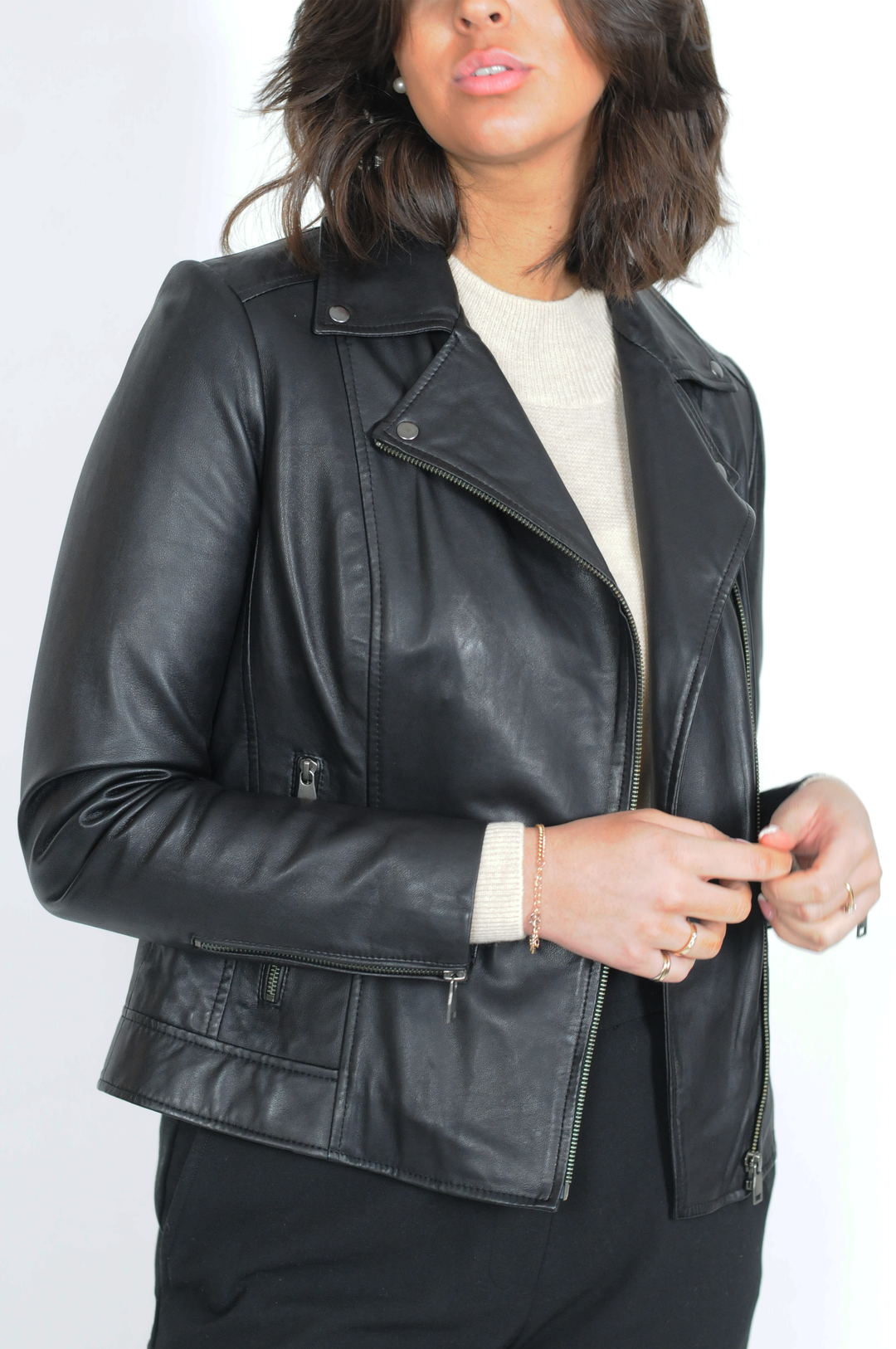 Bella - Lamb Malli Leather - Women - Black – Levinskyfurs