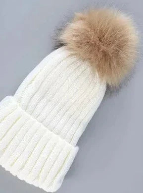 Beanie Hat - Knitted Yarn - Accesories - White