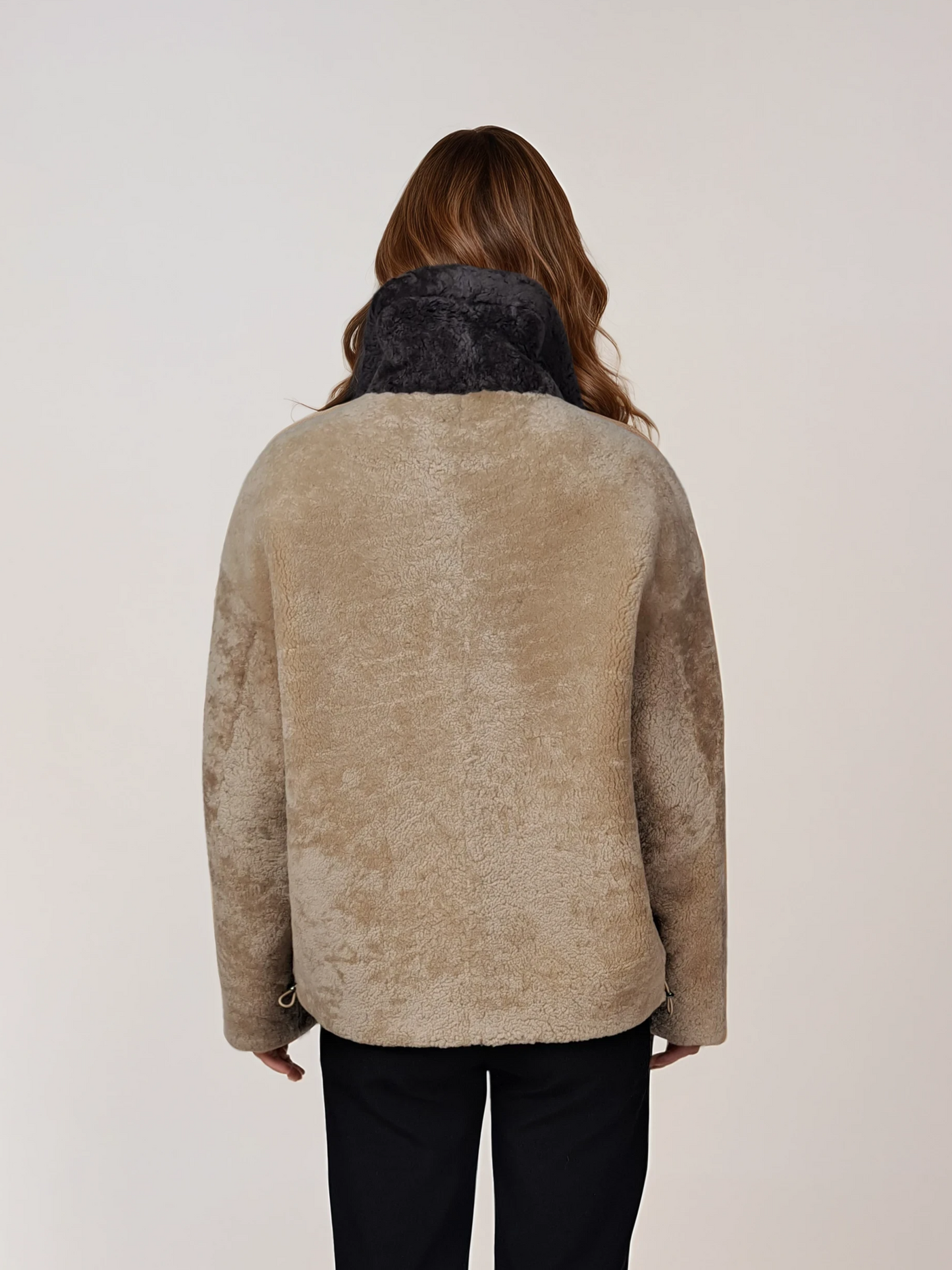 Illulu, 63 cm. - Collar - Curly Lamb - Women - Light Camel & Taupe