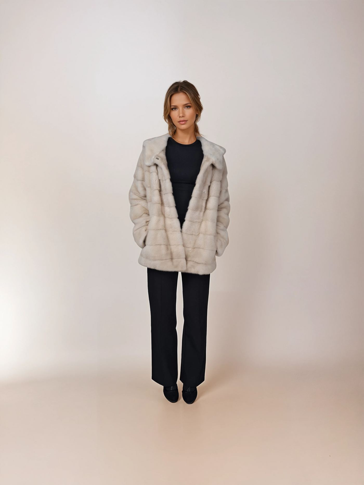 Trinity, 73 cm. - Hood - Mink - Women - Pearl