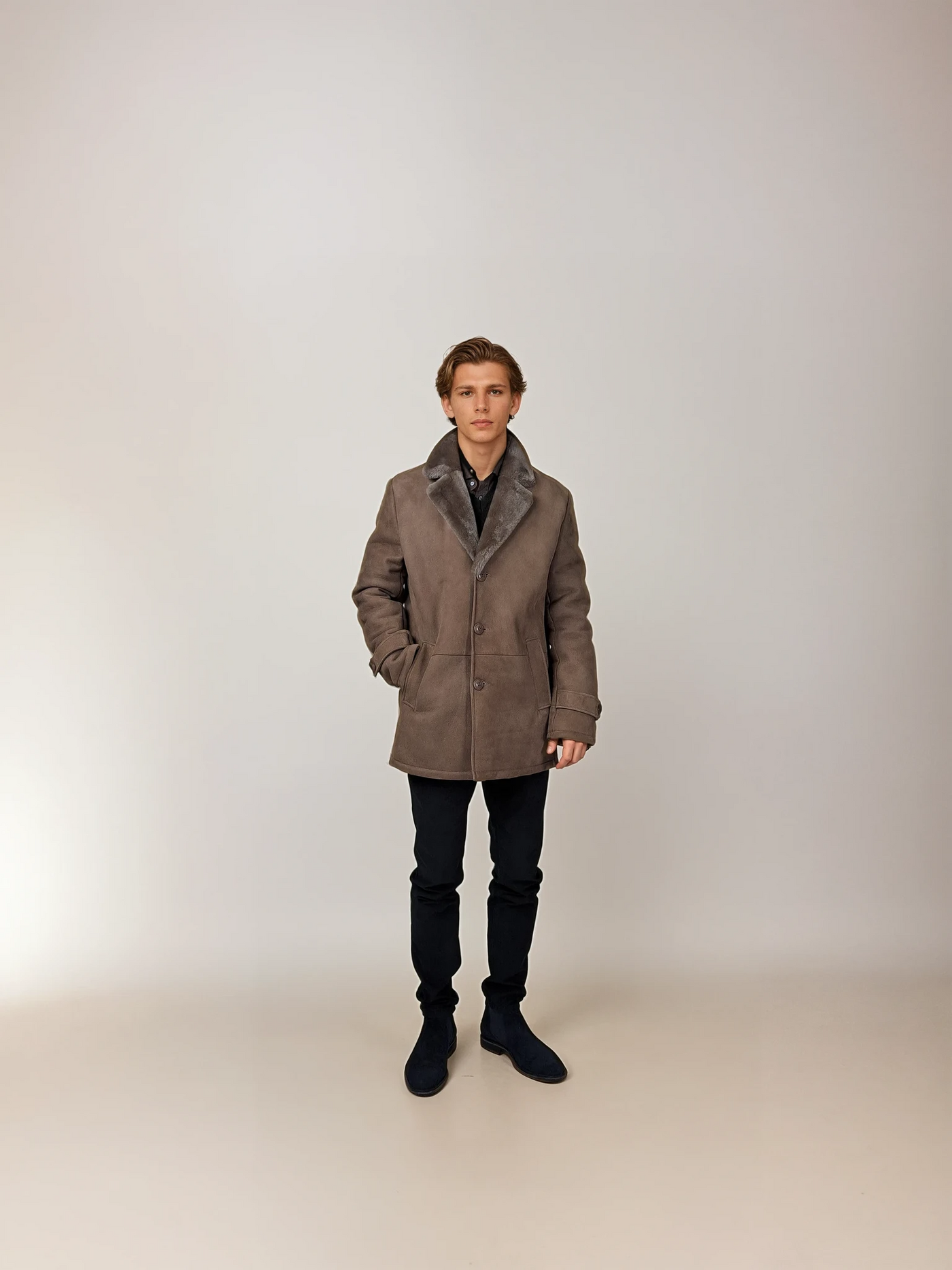 Isidore, 80 cm. - Collar - Suede Lamb - Man - Dark Oak