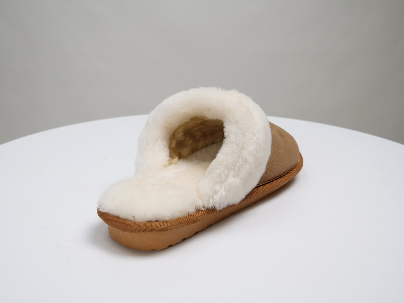 ZXS-602 Slippers - Suede Lamb - Accesories - Camel