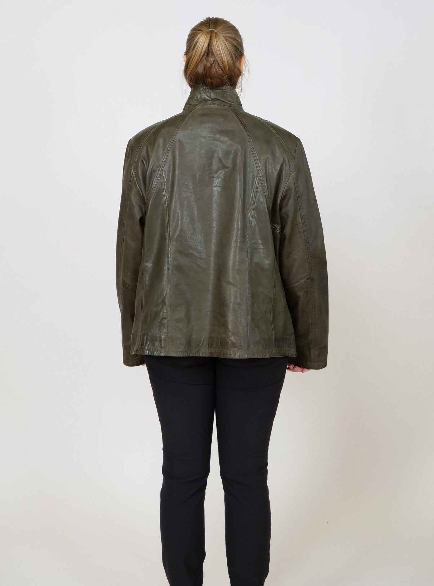 Sille XL, 70 cm. - Lamb Leather - Women - Olive