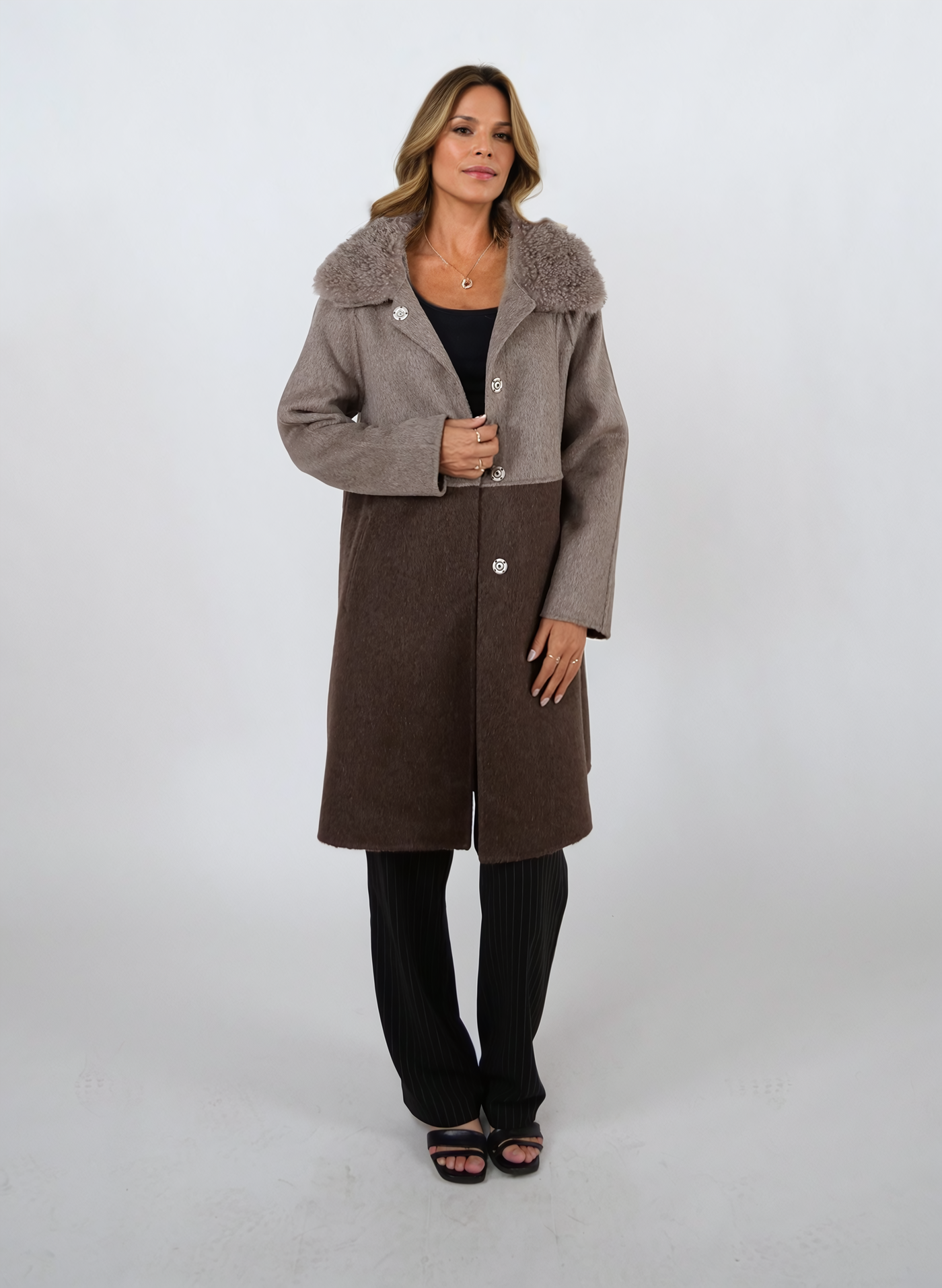 Italia, 95 cm. - Collar - 100% Wool - Women - Taupe & Dark Brown