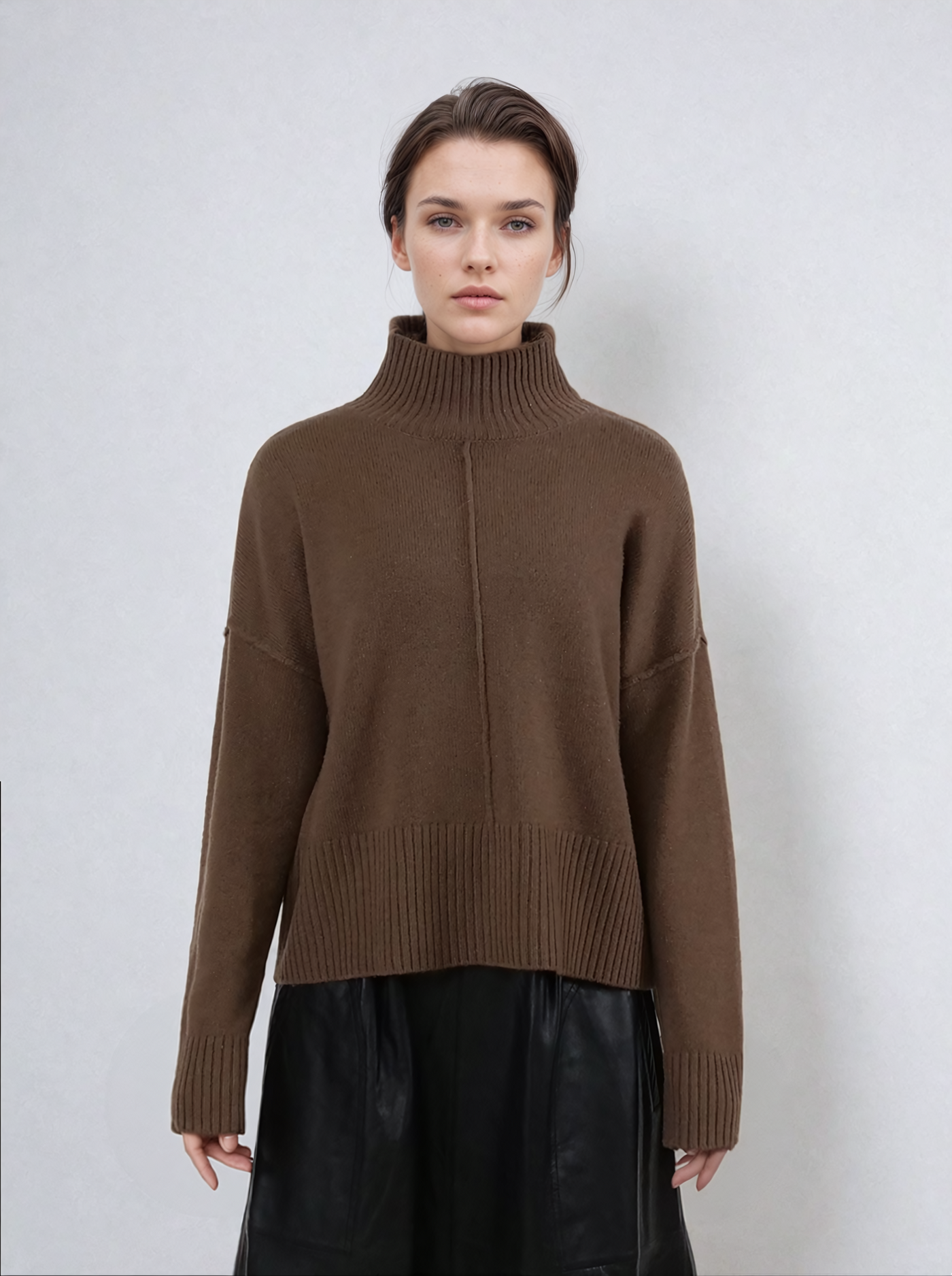 SY-23080 Sweater - 100% Cashmere - Accesories - Dark Brown