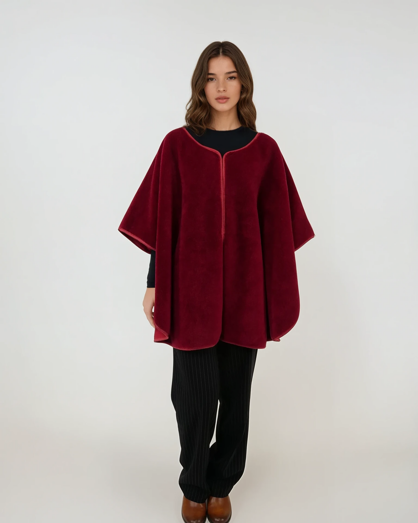 Inaya Poncho, 80 cm. - Air Wool - Women - Red