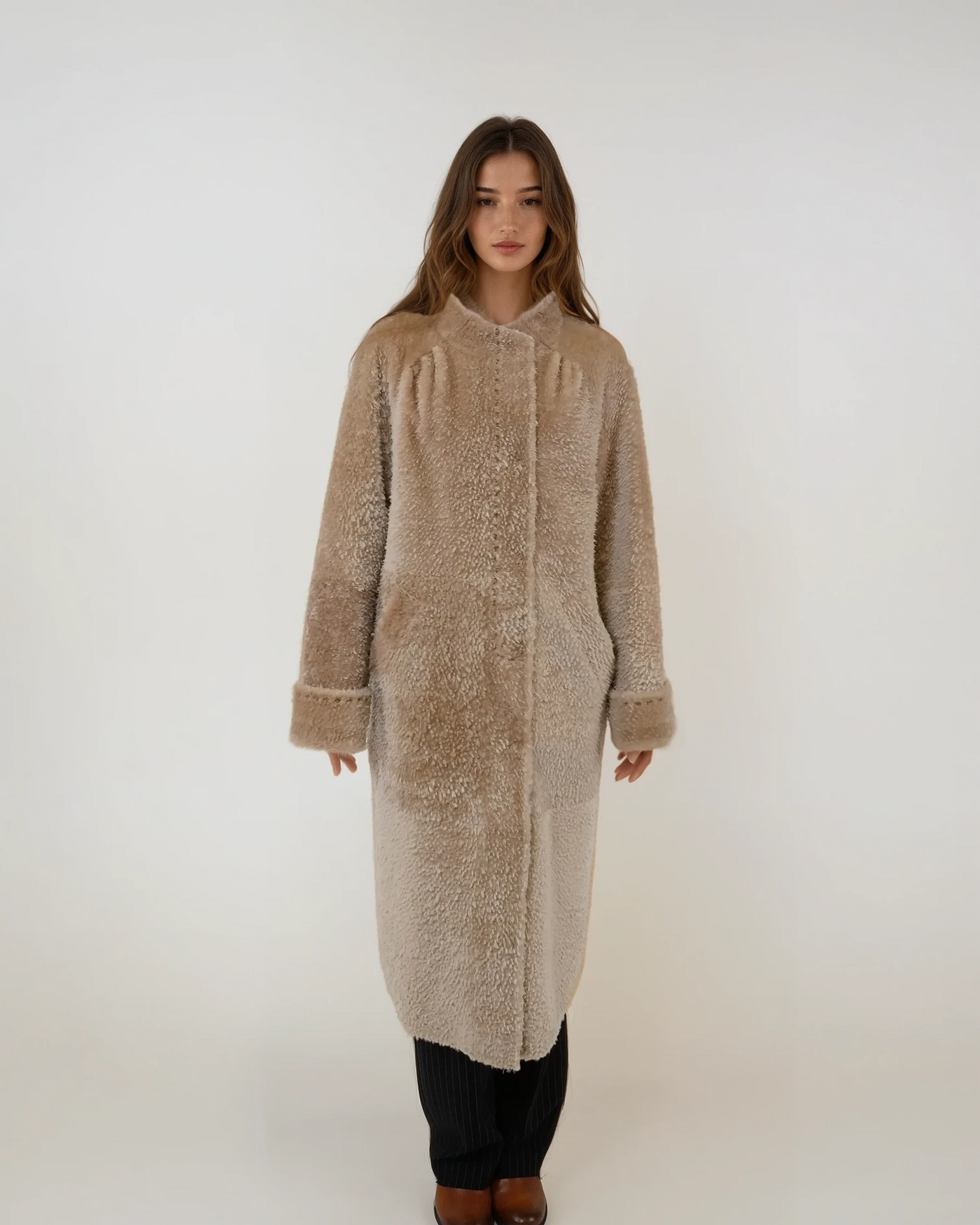 Issac, 110 cm. - Lamb Straight Hair - Women - Beige
