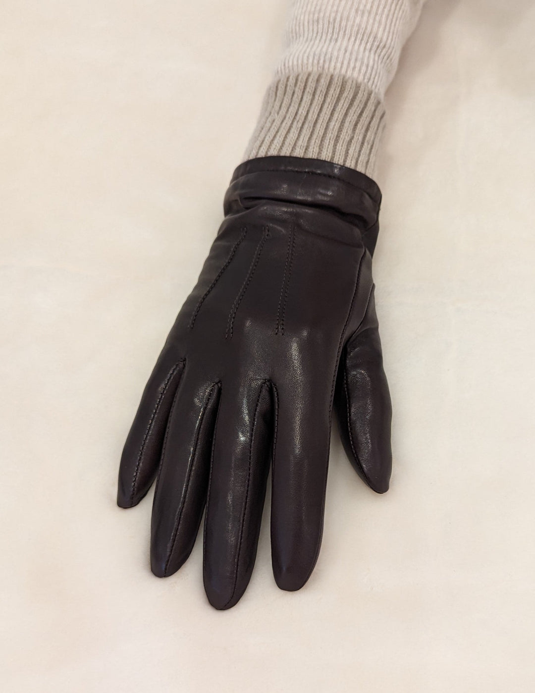 3010 Glove - Lamb Slink Leather -Accesories - Brown – Levinskyfurs