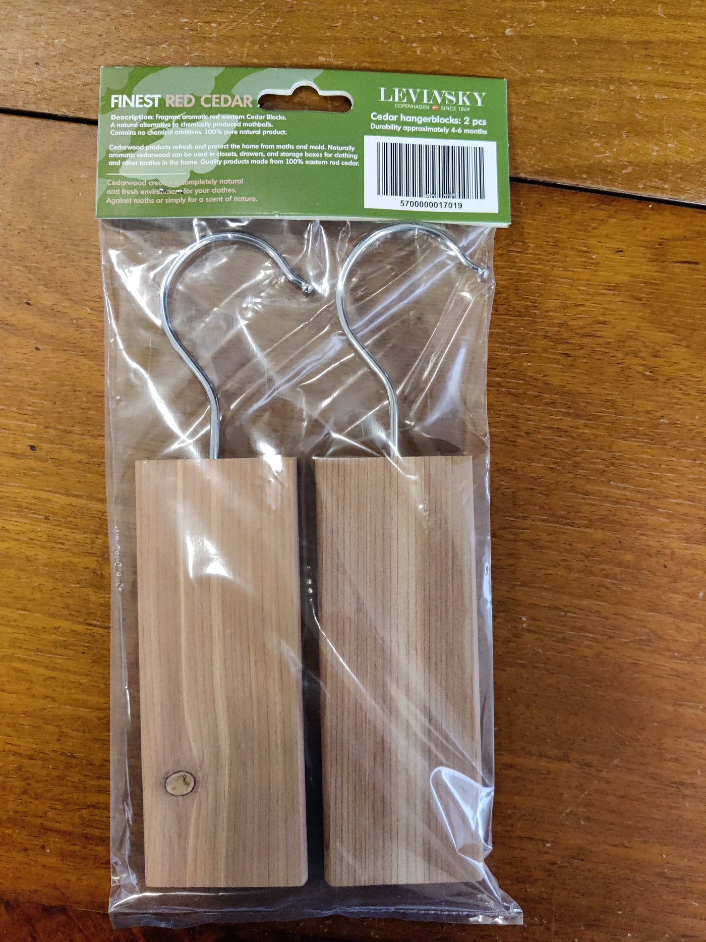 Cedar Wood Hanger (2 pcs.)  - Accesories - Natural