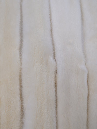 Mink White M. - Dressed Fur Skin - Fur
