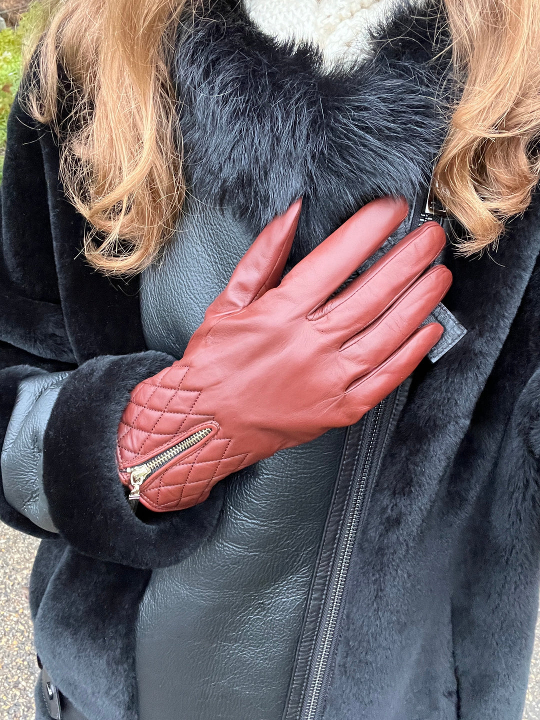 2687 Glove - Lamb Slink Leather -Accesories - Whisky