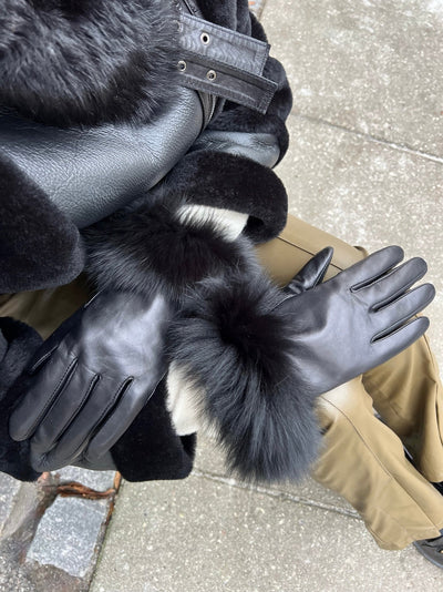 2145 Glove - Lamb Slink Leather -Accesories - Black